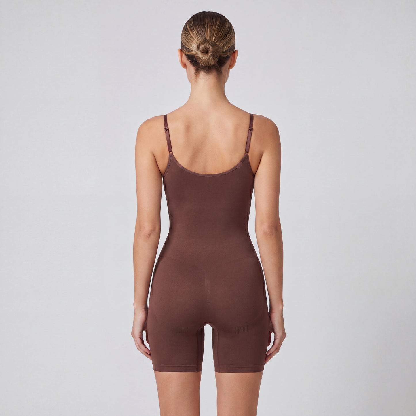 Sculpting Bodysuit Mid-Thigh